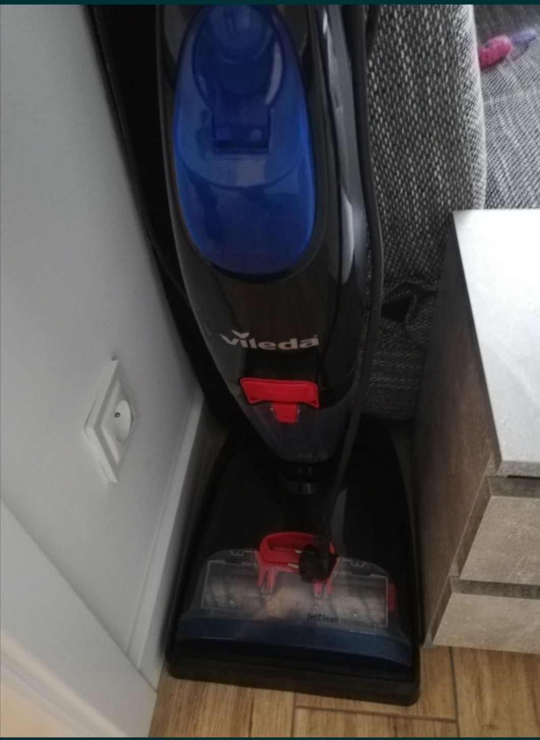 Odkurzacz VILEDA JetClean 163300 odkurza myje