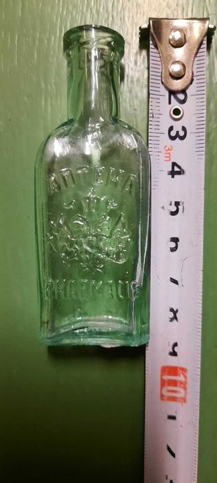 старинная аптечная бутылочка Аптека PHARMACIE стекло 19век герб Царизм