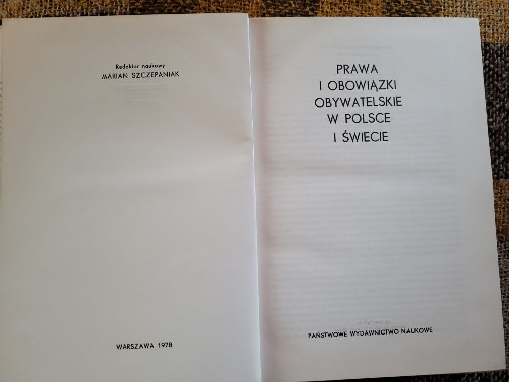 Prawa i obowiązki obywatelskie w Polsce i na świecie 1978 PWN