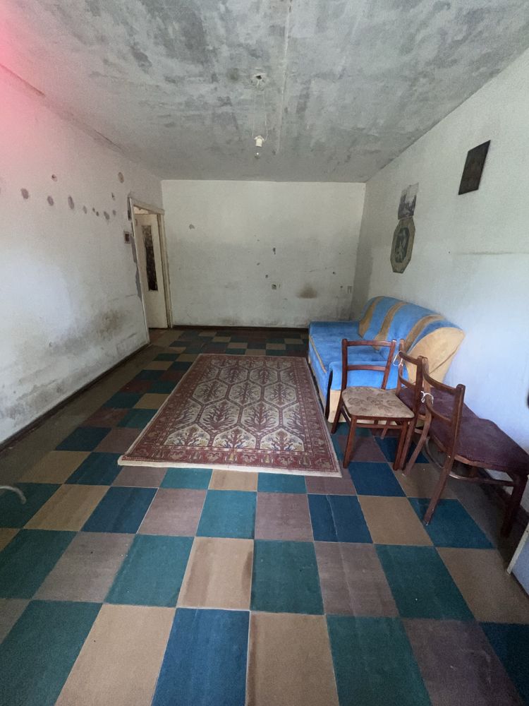 Продам 3 комн. квартиру в центре Партизанского, отличная инвестиция.
