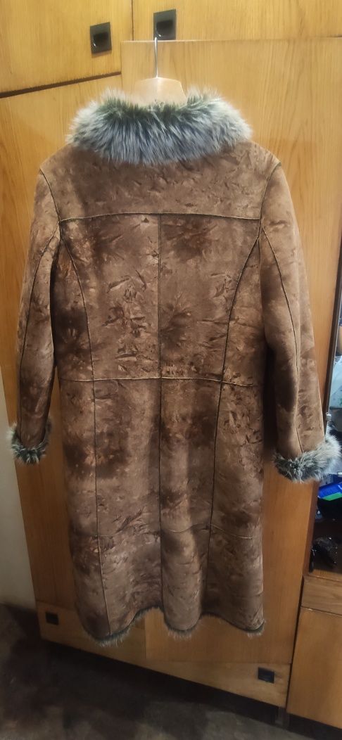 Продам женскую дублёнку Marks & Spencer