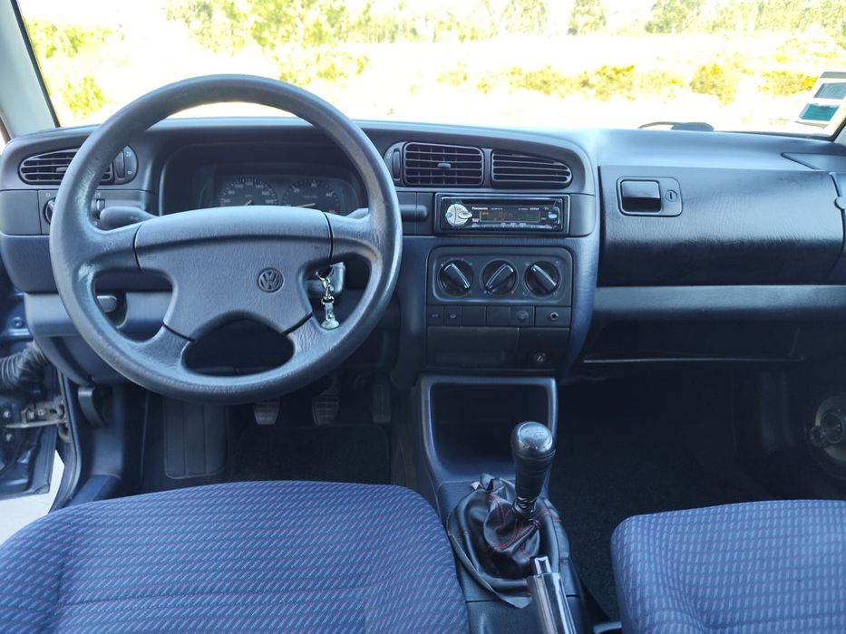 Vw vento 1.9 td 1993 com avaria.