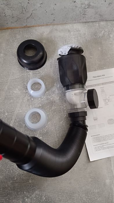 Elastyczny wąż odpływowy