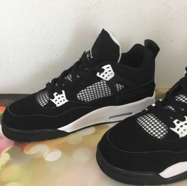 Buty Trampk Jordan 4 Retro White Thunder R.44
