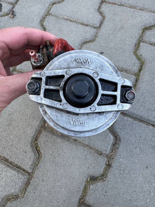 Стартер Opel Vivaro 1.9CDI