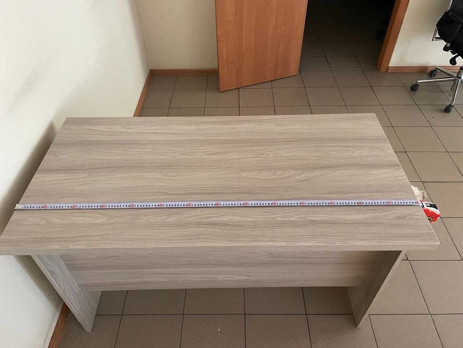 Продам офісні столи від 2000 грн