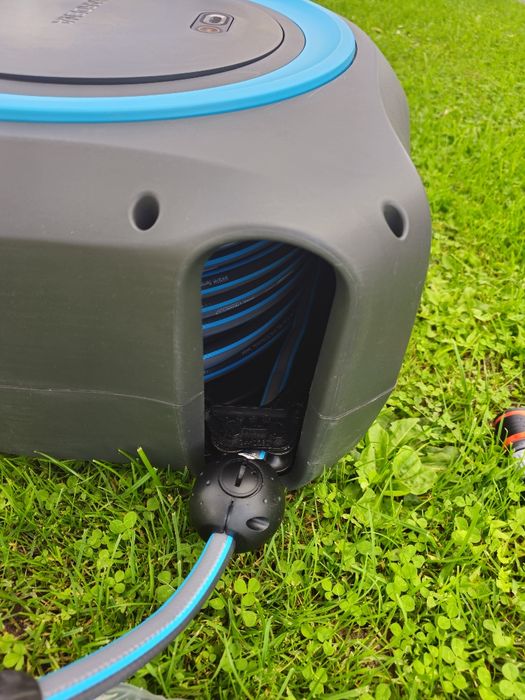 Beben samozwijający wąż ogrodowy Gardena Rollup Powerroll 40m na bater