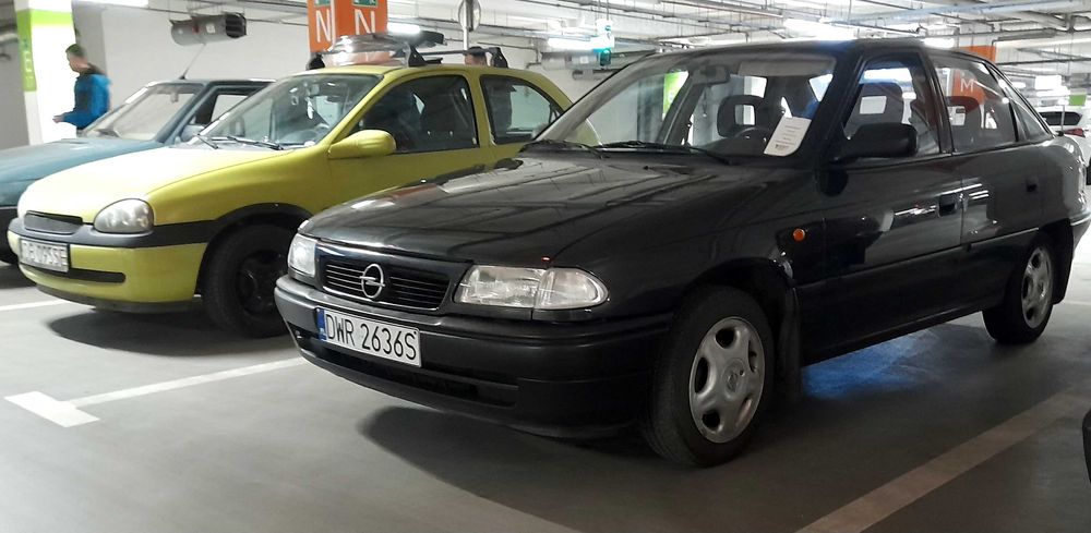 Opel Astra 1.4i, salon PL, stan bdb NOWE OC i PT!