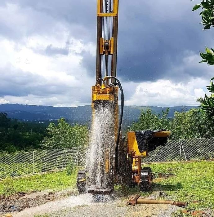 Furos de Água, Poços e Minas.