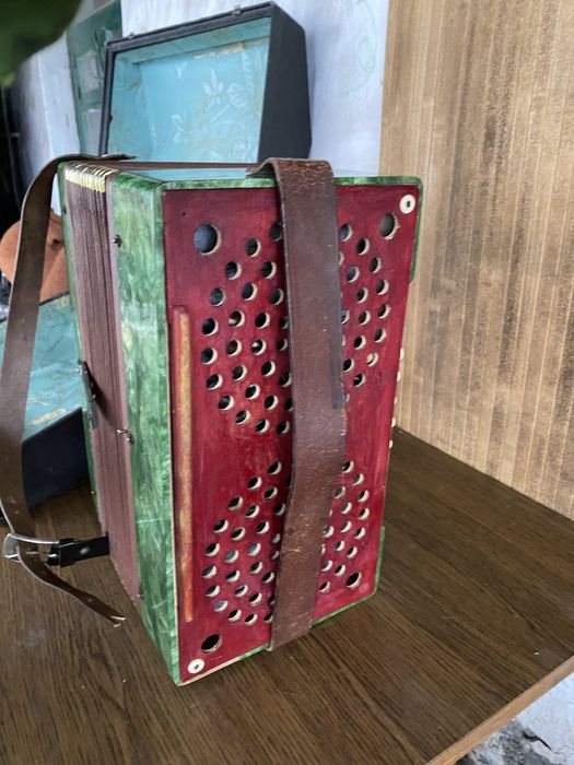 Аккордеон гармонь баян самодельный старинный рабочий