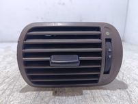 Kratka nawiewu prawa AUDI A3 8L