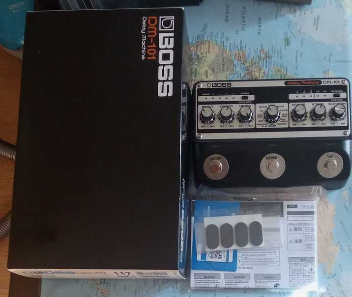 Boss DM-101 Analog Delay Machine (BBD-chips) z MIDI