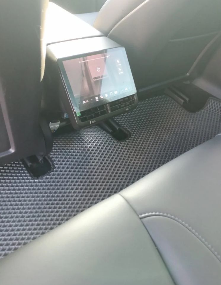 Tesla Model 3 Performance 82.5 kWh (510 к.с.) AWD