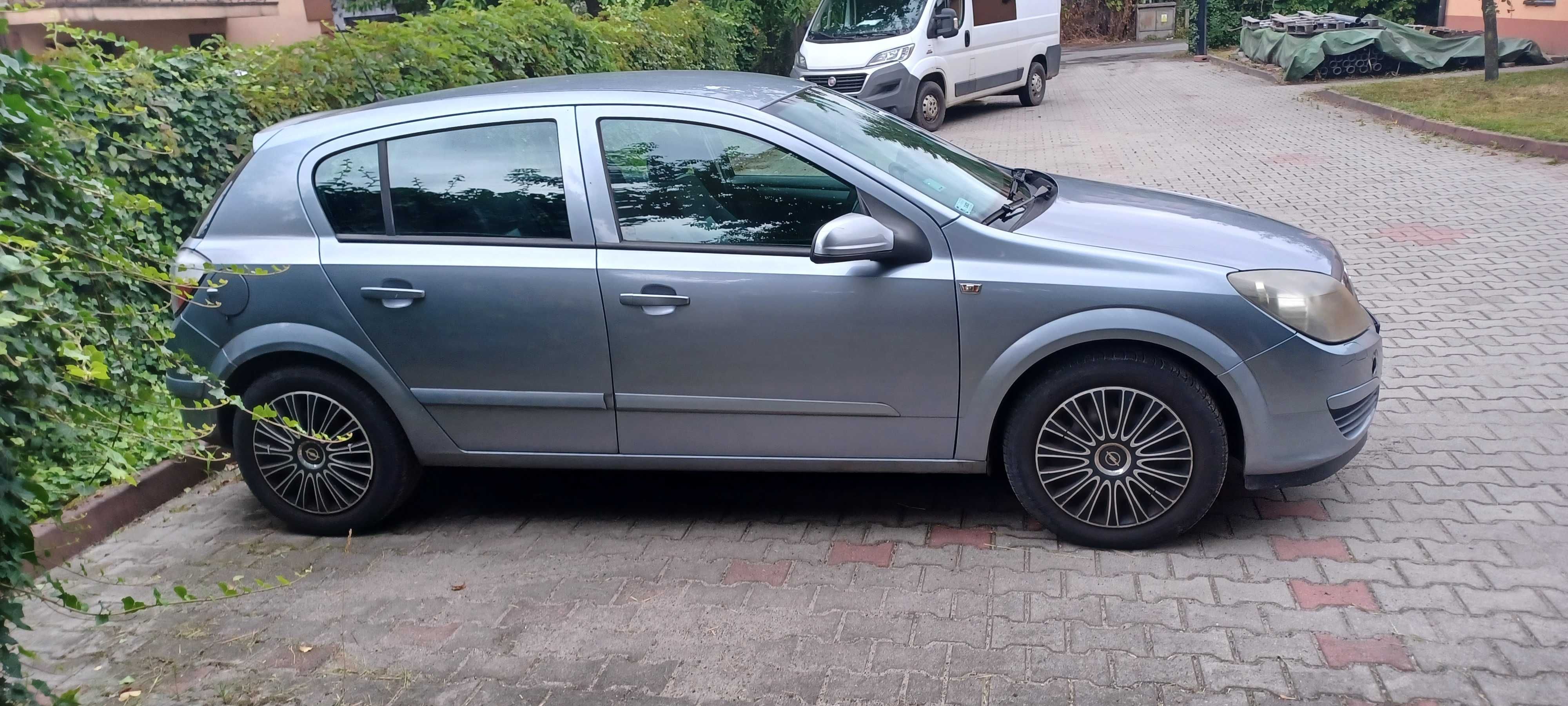 Opel Astra H 90km OC opłacone do 07/2026