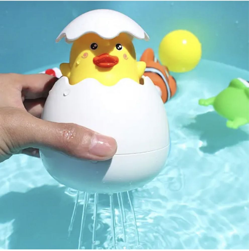 Іграшка для купання яйце з курчам