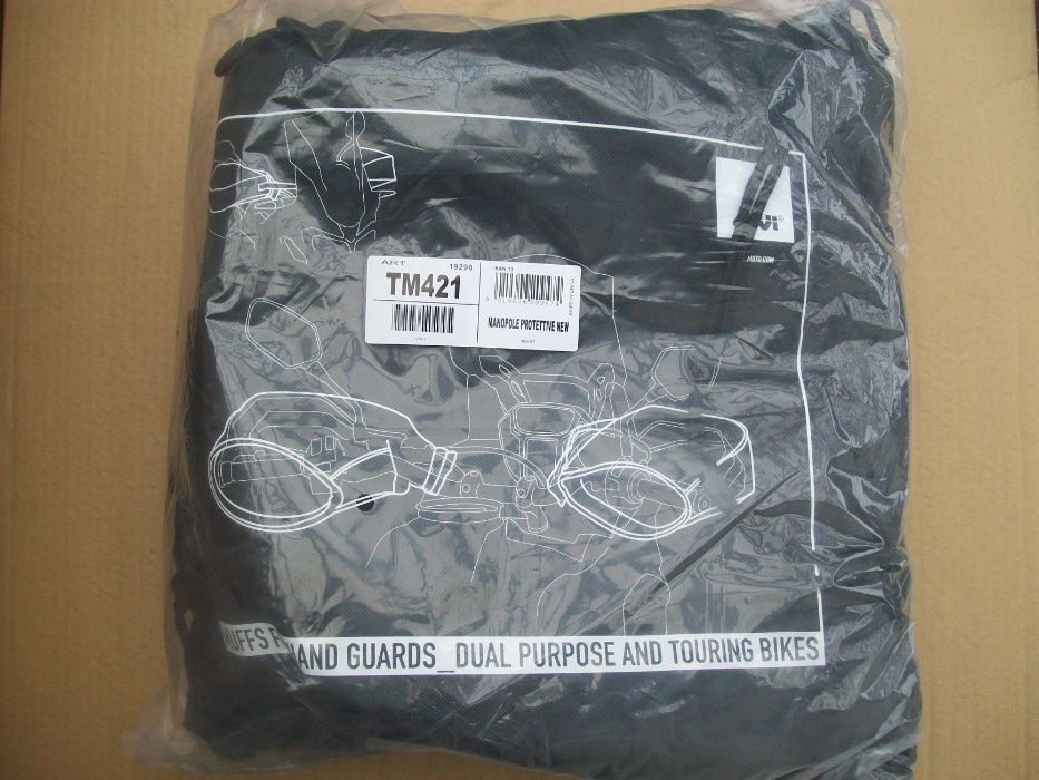 TM421 GIVI osłony dłoni ,mufki nowe , hanbary / TM418