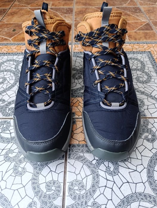 Queshua 46p. Чоловічі трекінгові черевики waterproof.