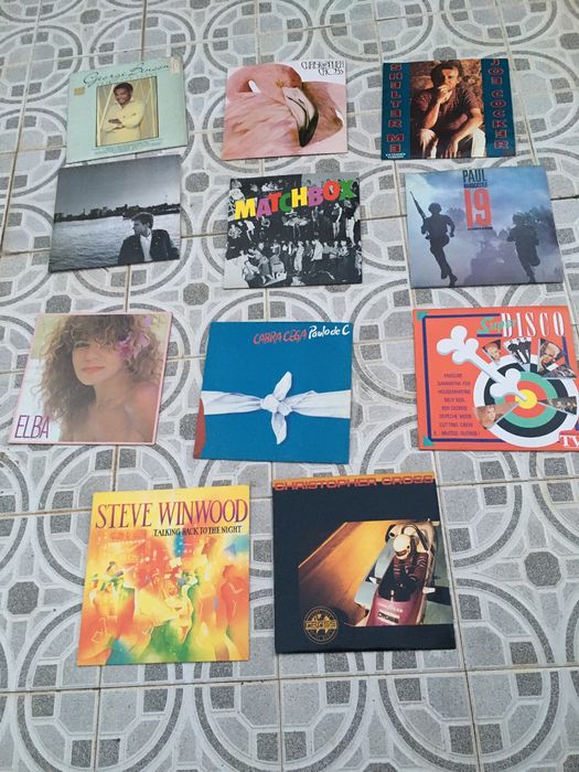 Discos Long Play e Singles em vinil c disc cleaner