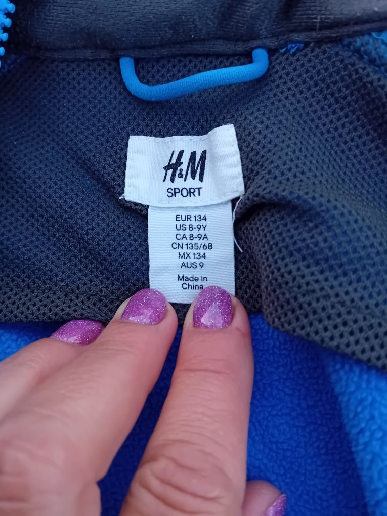 Softshell H&M 134 cm dla chłopca kurtka kurteczka bluza niebieski