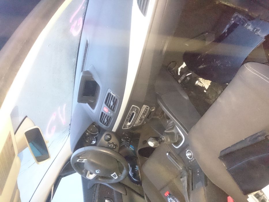 Peças Renault Megane III1.9dci, motor F9Q872, Frente completa, airbags