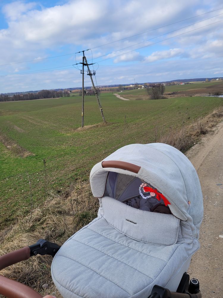 Sprzedam wozek Bebetto Luca 3w1