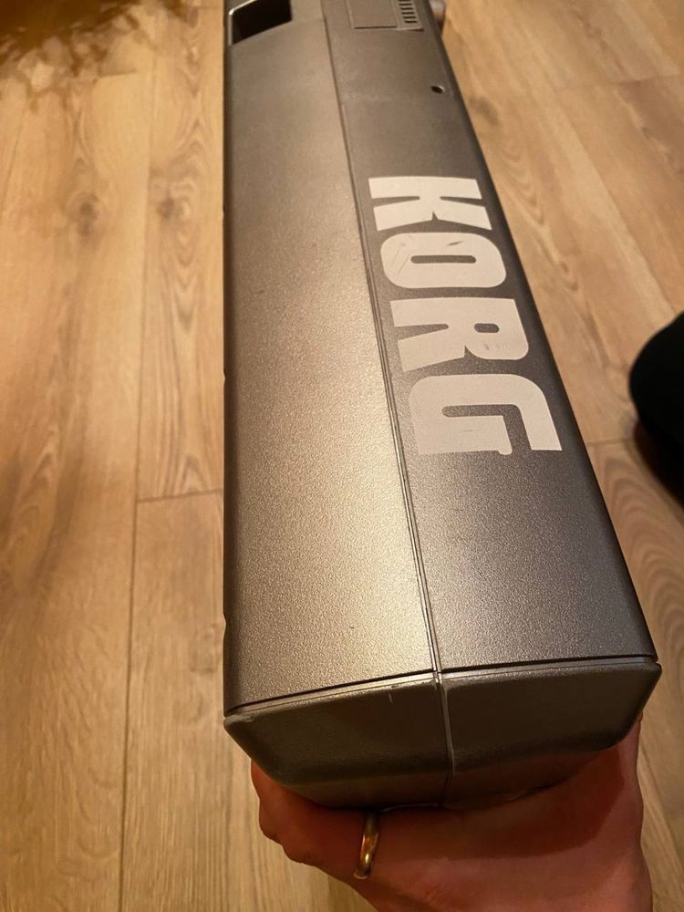 Korg pa 900 клавіша