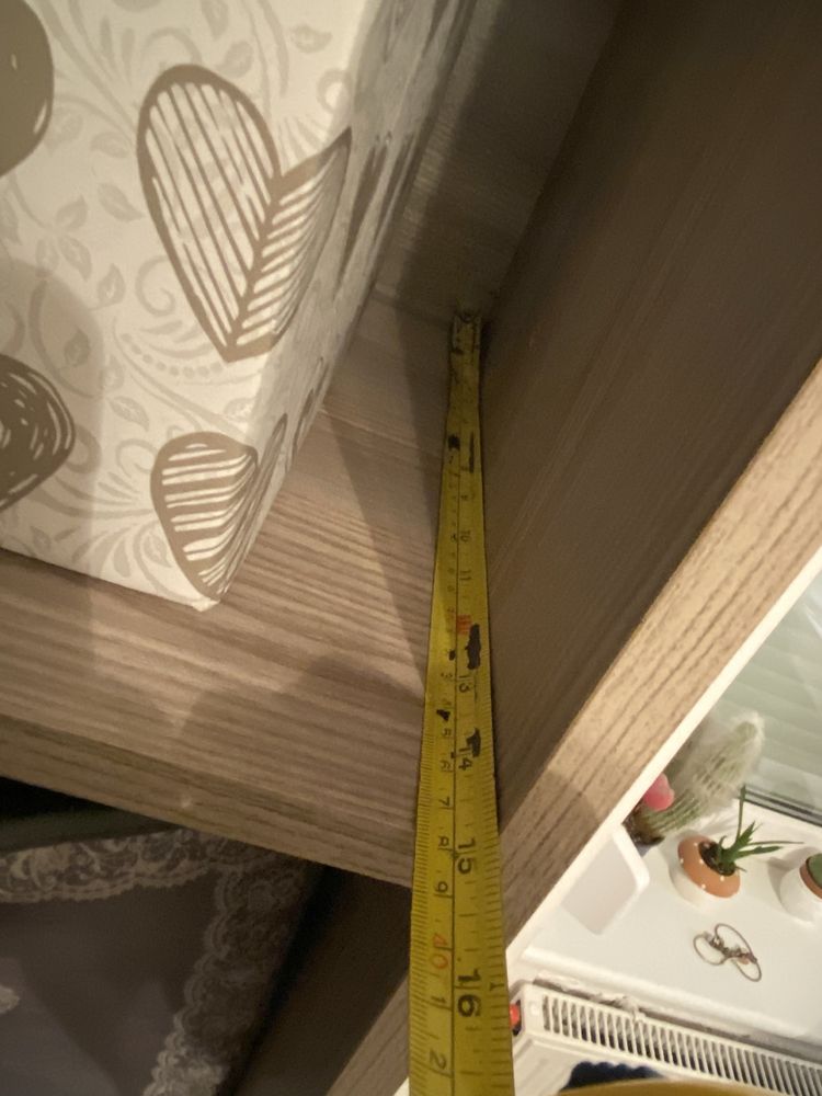 Regały stojace Abra Meble białe szafa zamykana TRICKY