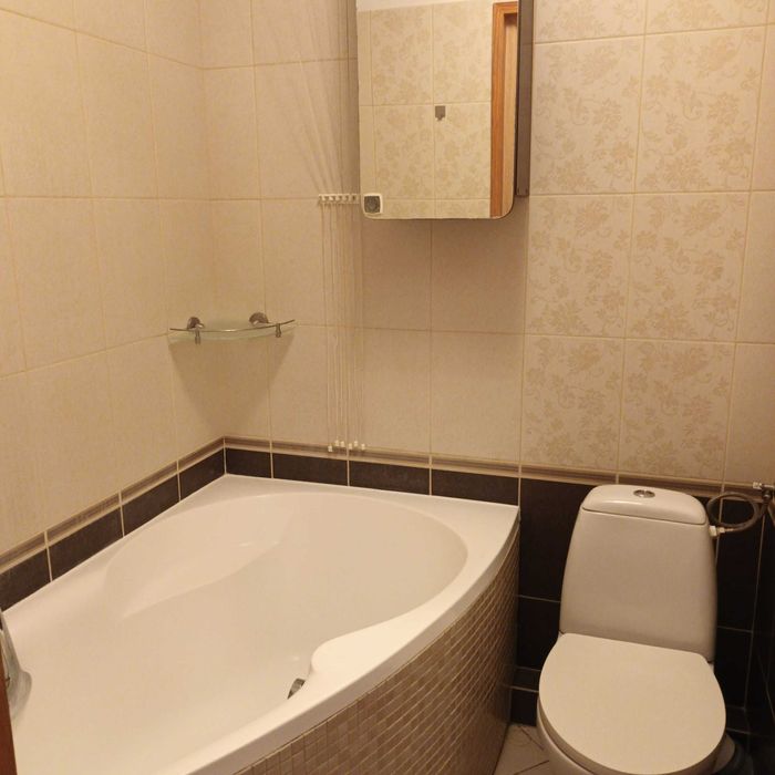 *Kawalerka na wynajem *Antoniukowska 1850 zł ze wszystkimi opłatami