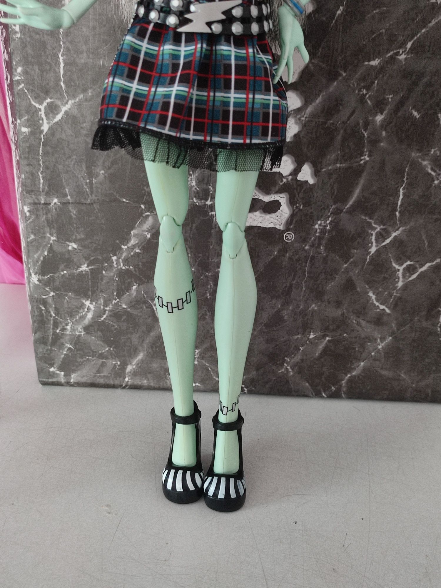 Monster high Frankie Stein Frightfully Tall