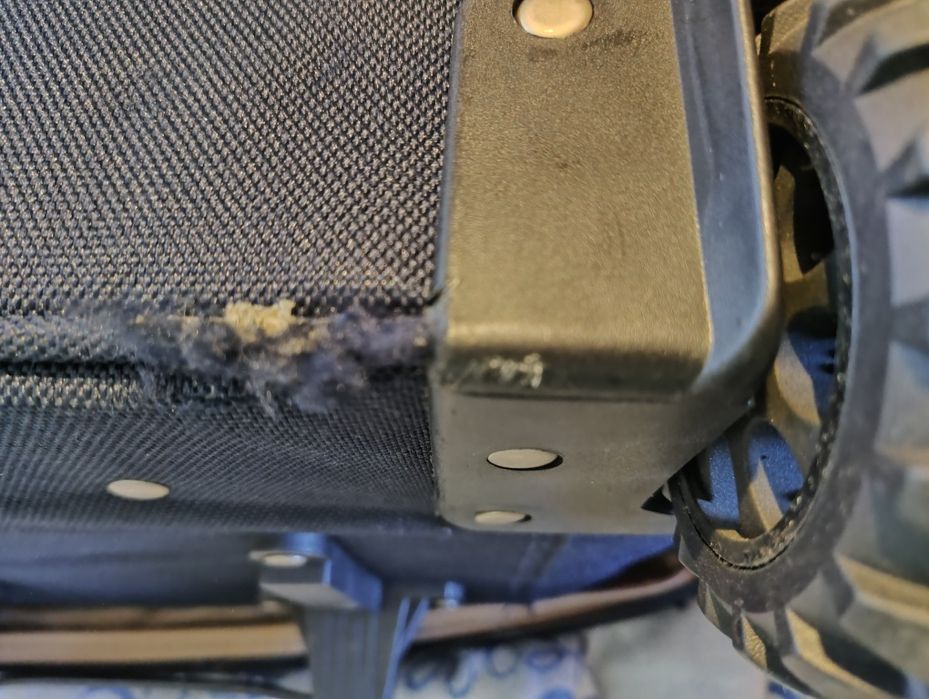 Nowa duża walizka 49 cm X 72 cm X 24 cm