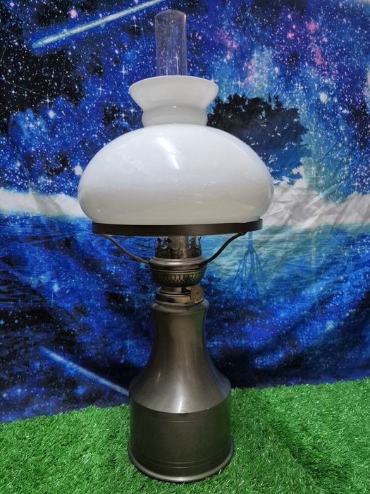 Śliczna lama naftowa