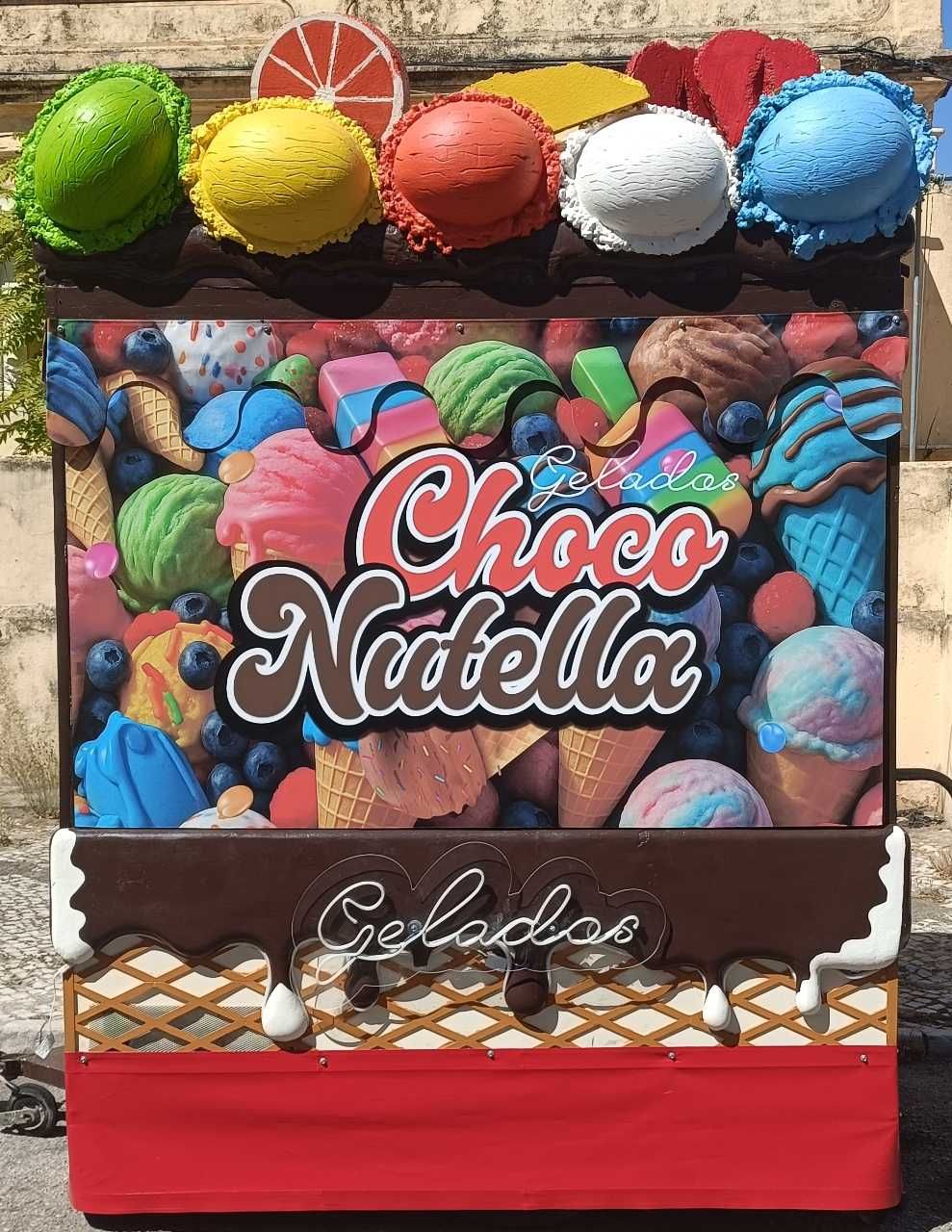 Reboque atrelado como novo