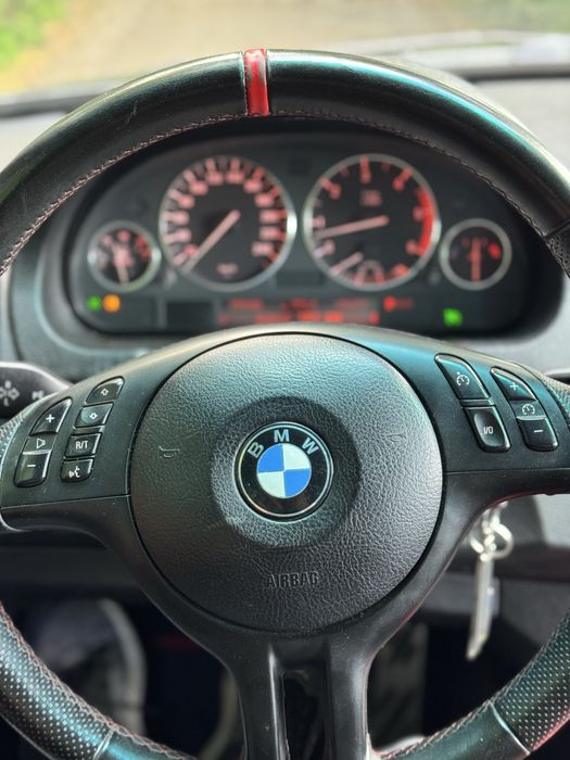 Авто BMW X5 E53 М57