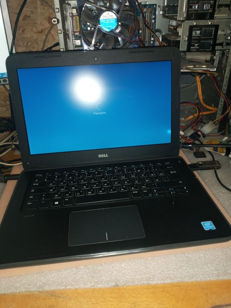 Ноутбук dell latitude 3380 4core 8gb ddr4 240gb ssd