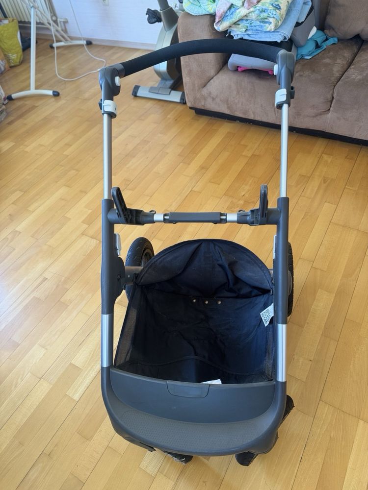 Коляска 2 в 1 Stokke Trailz