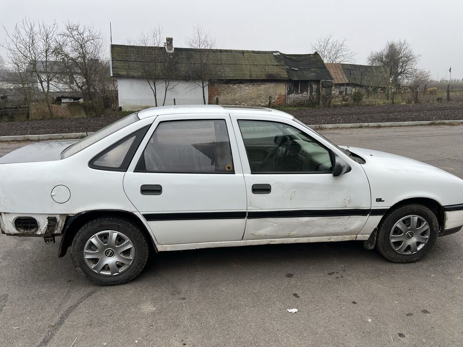 Продається опель вектра СРОЧНО!!!