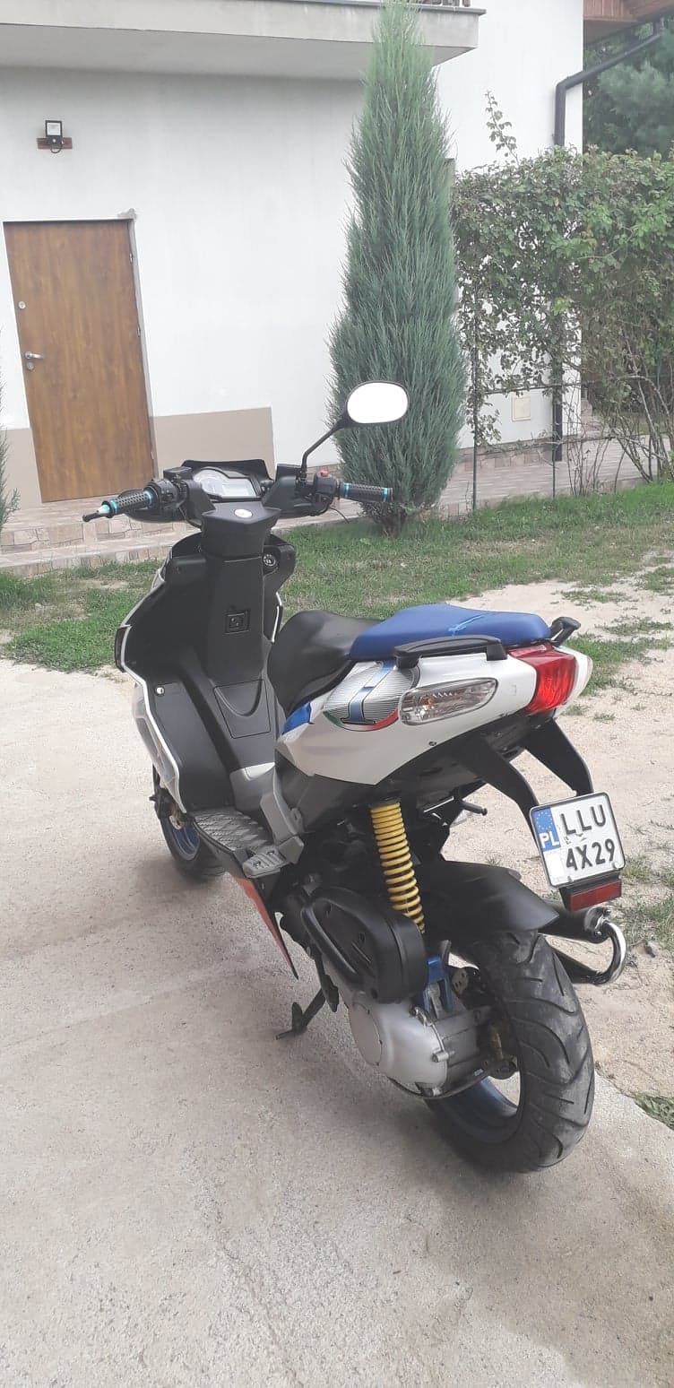 Aprilia Sr 50 sportowy skuter