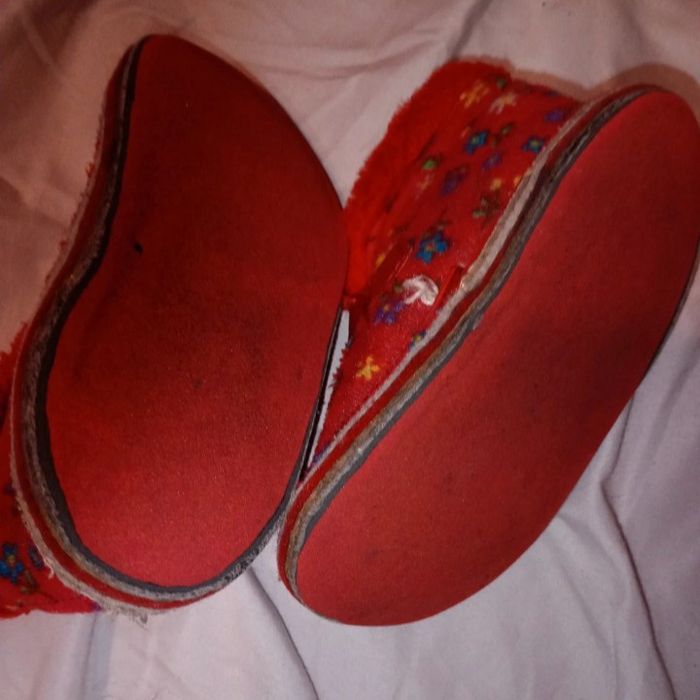 Wyższe cieplejsze kapcie