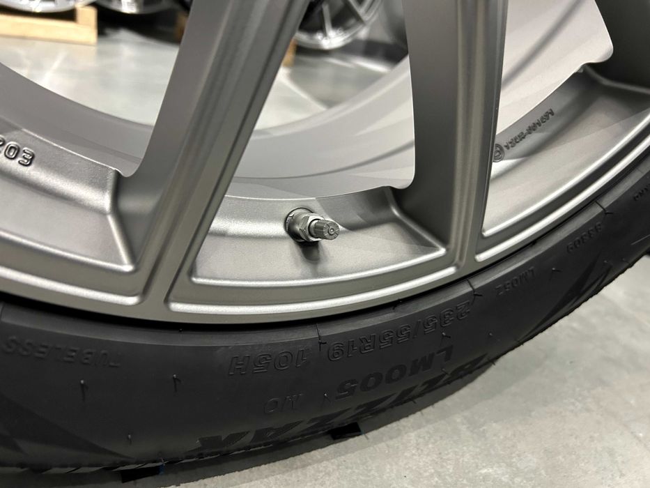 Oryginalne koła zimowe RC Design 19 5x112 MERCEDES GLC II A254 X254