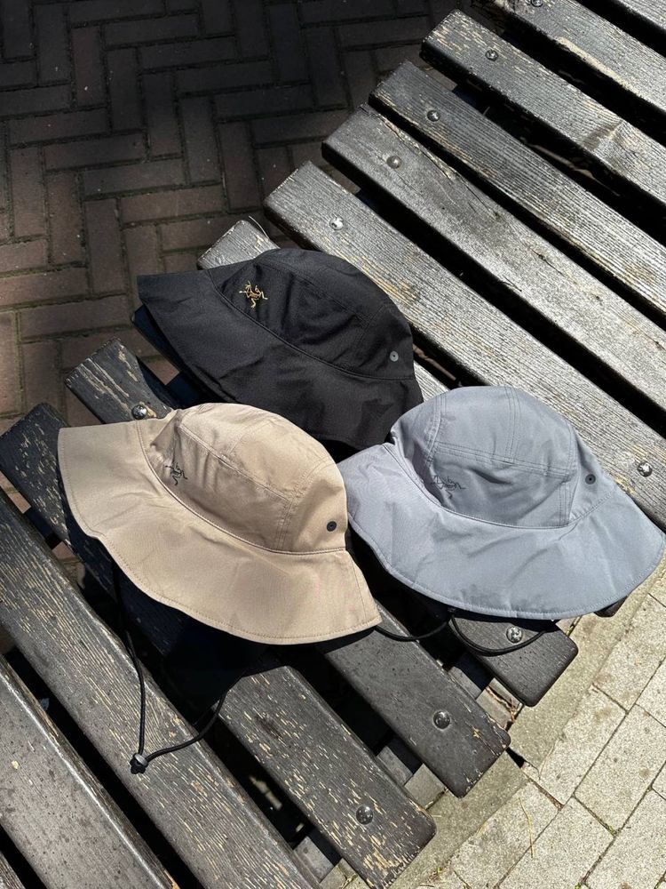 Панама Arc’teryx/ панамка арктерікс чорна/ сіра/ бежева