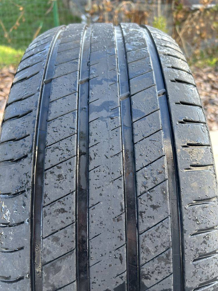 Продам покрышки Michelin 235/60 R18 latitude sport