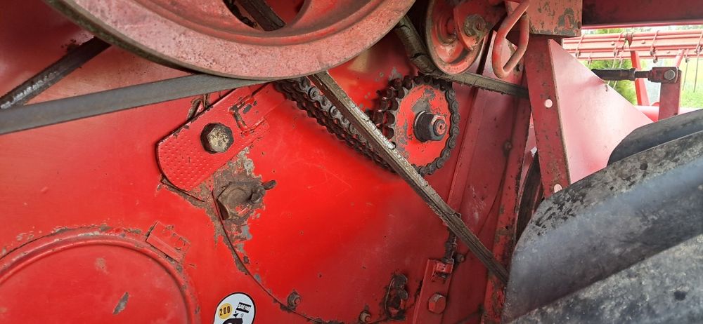 Продам комбайн Massey Ferguson 206