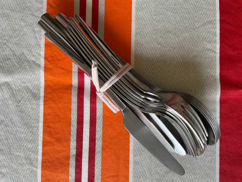 Talheres Inox (18 peças)