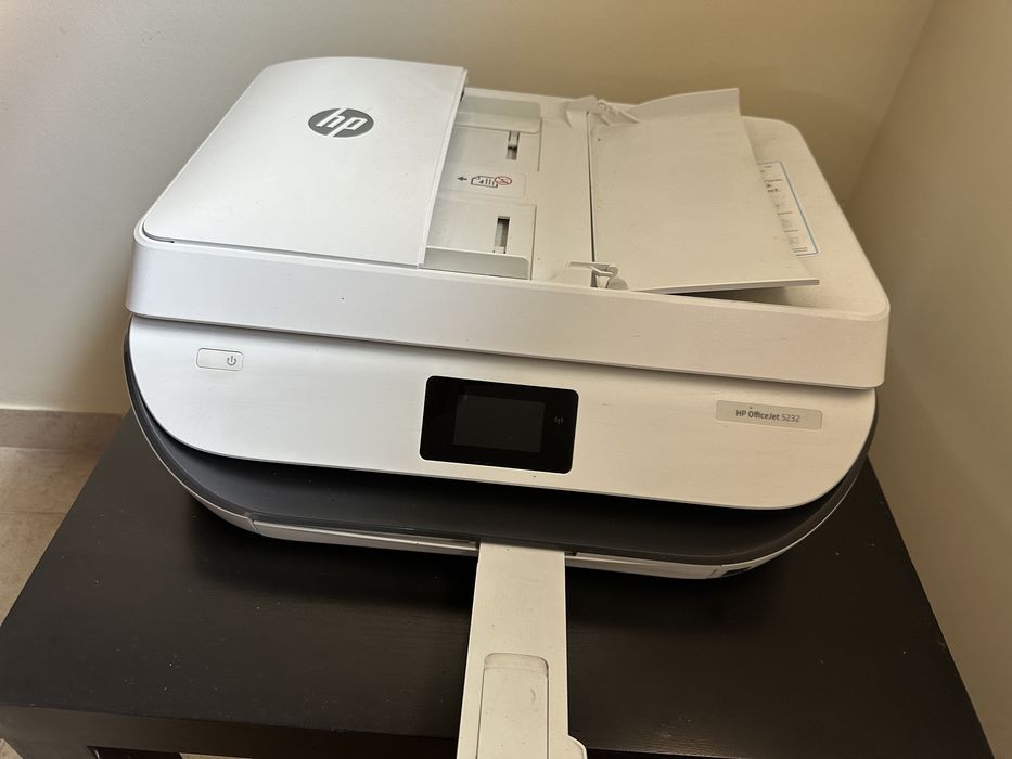 Impressora HP OfficeJet 5232 cores com Wi-fi