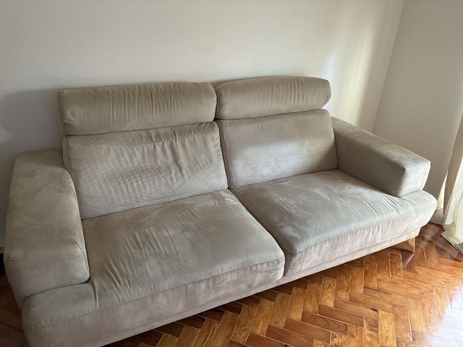 Sofa tecido bege