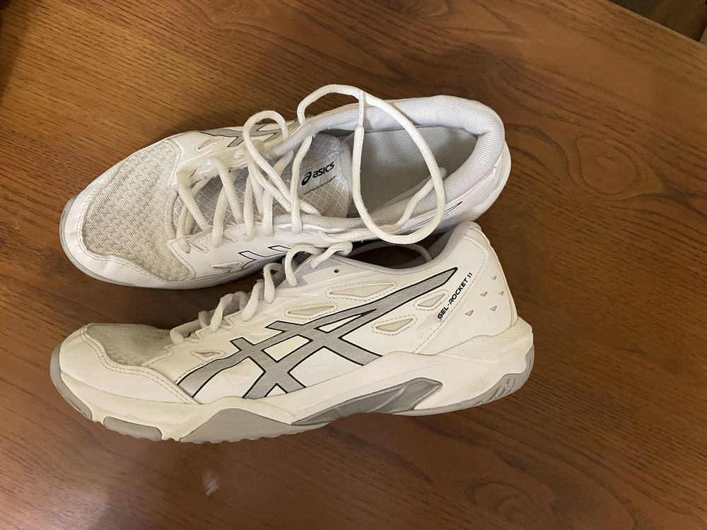 Asics gel rocket 11