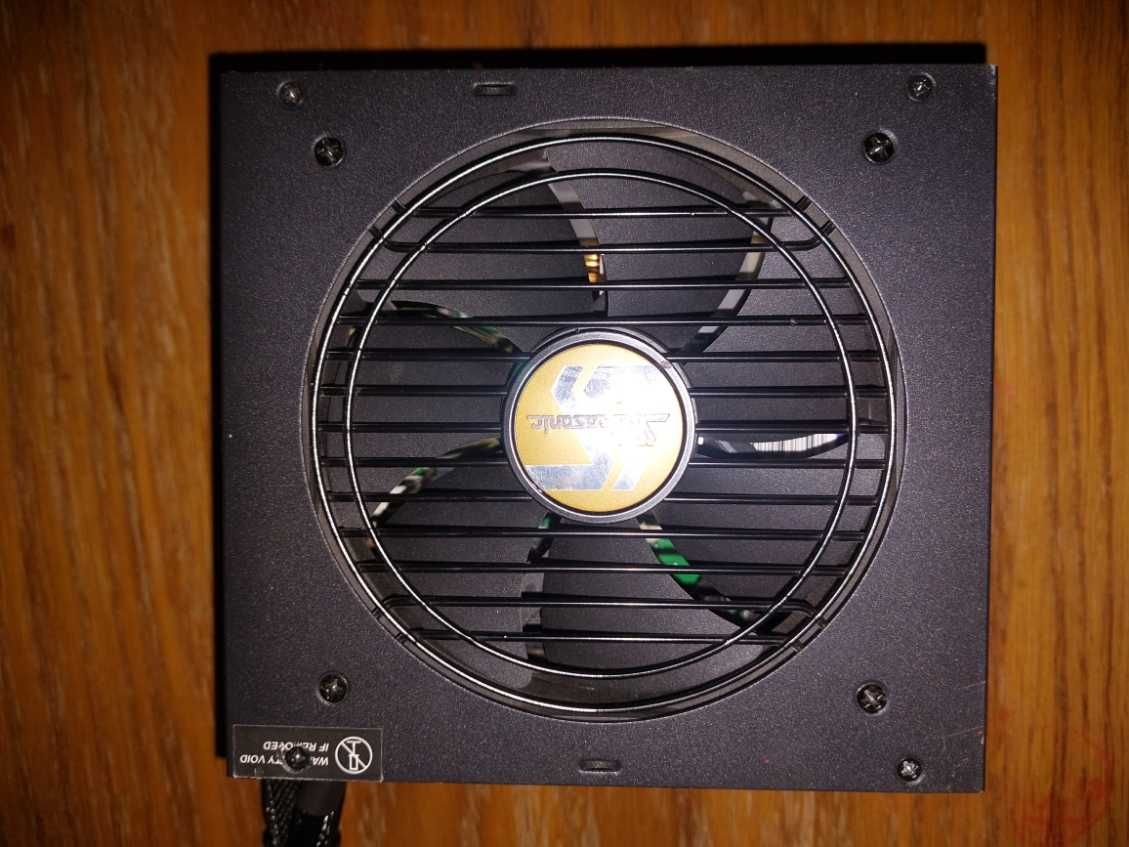 БП Seasonic Focus GOLD SSR-750FM