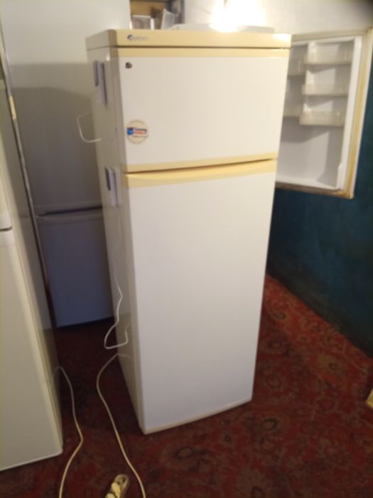 Холодильник Zanussi в отличном состоянии