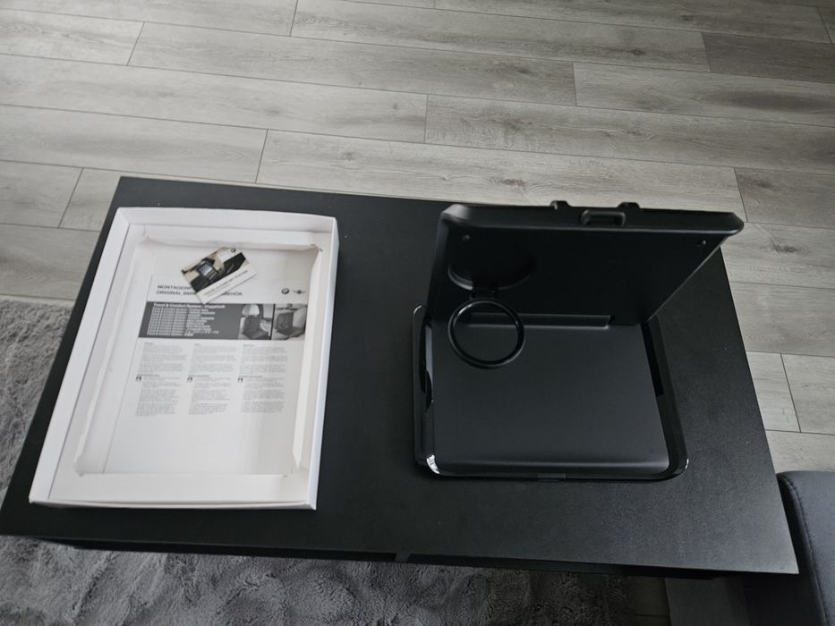 Stolik samochodowy Travel & Comfort System follding table - BMW