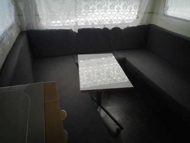 Pilnie sprzedam przyczepę kempingowa camping kamping cemping